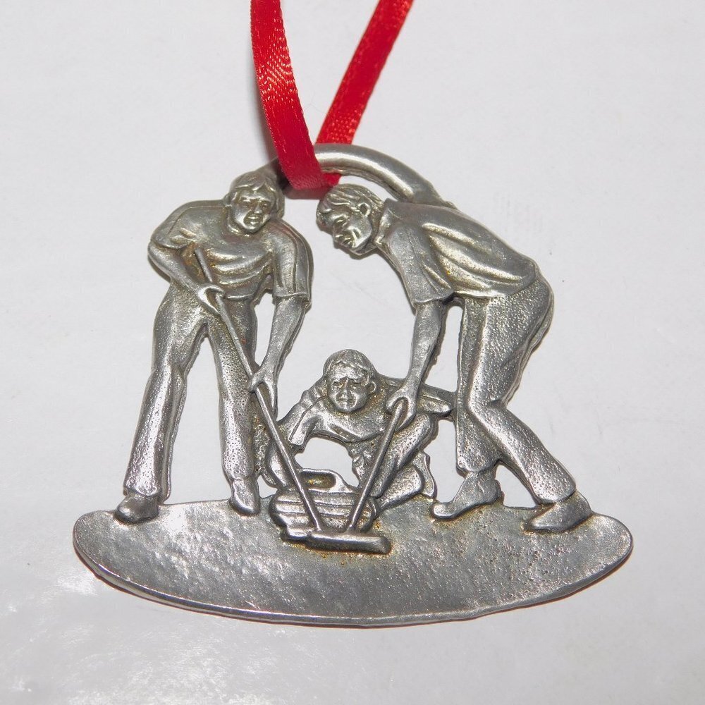 Curling Pewter Christmas Tree Ornament 3 men Holidays Players Stone 2" x 2"
